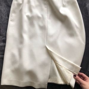 Tristan size L skirt and blazer set